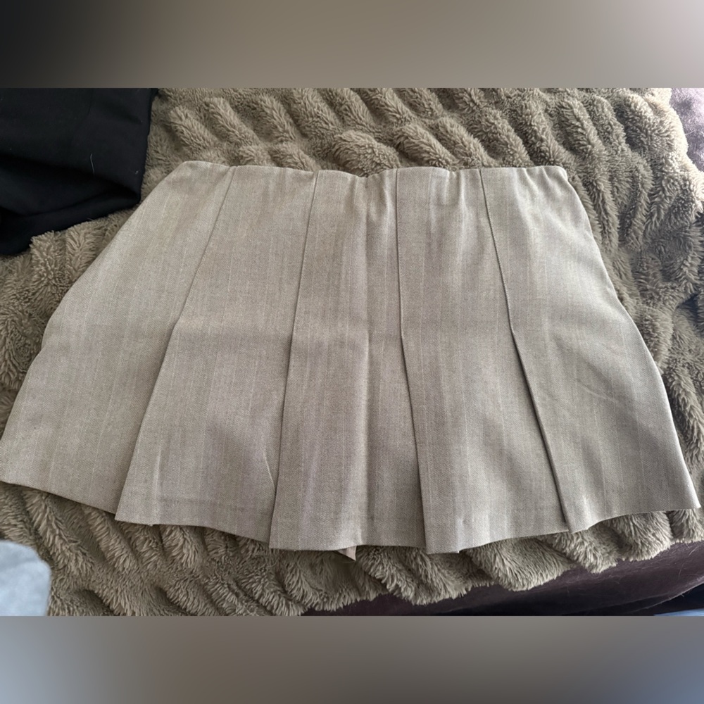 Abercrombie brown Pleated Skirt - Picture 4 of 4